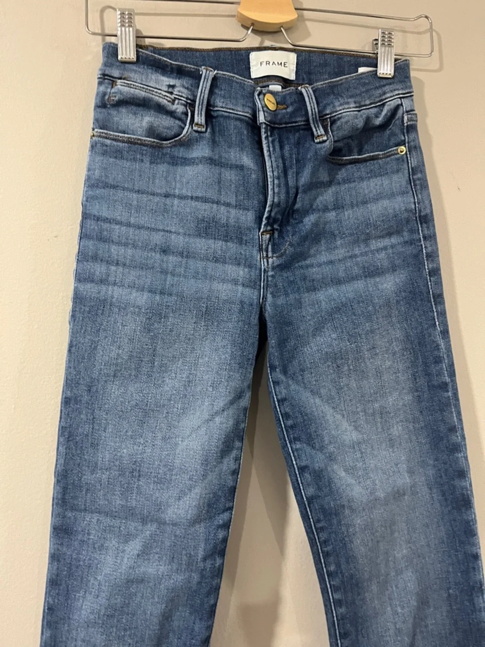 Frame Le High Straight Denim High-Rise Straight Leg Jeans in Dark Blue Wash - Picture 6 of 9